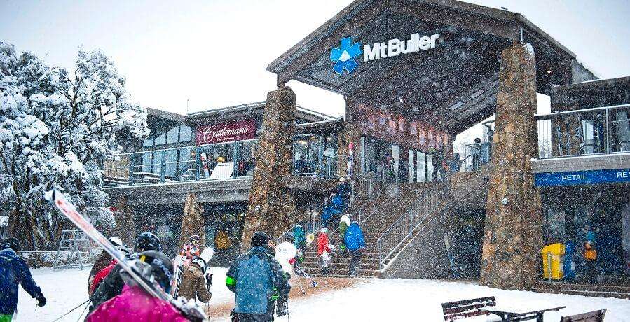 Mount Buller Group Snowboarding Tour