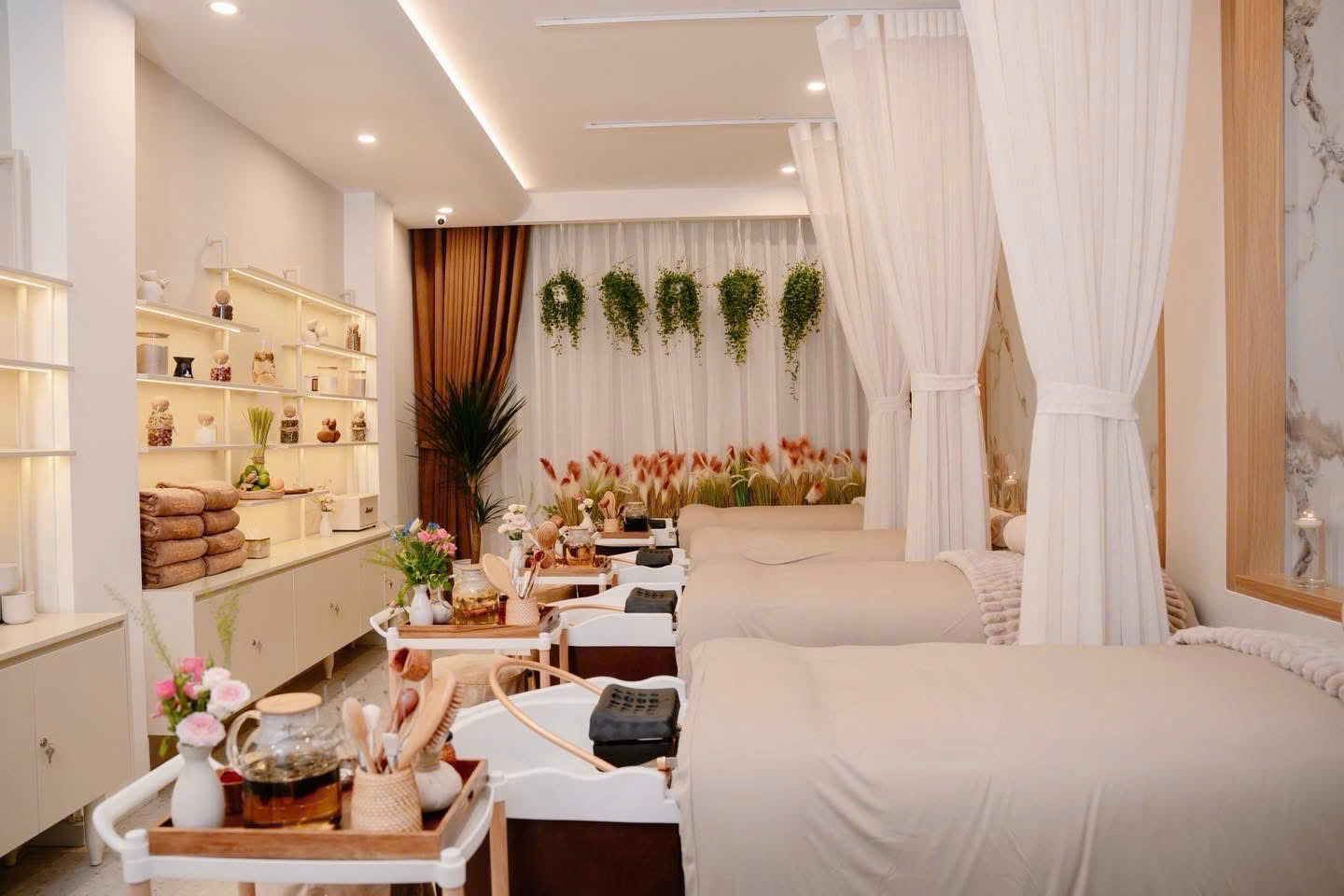The Lin Beauty Center on Ly Tu Trong street in Ho Chi Minh city