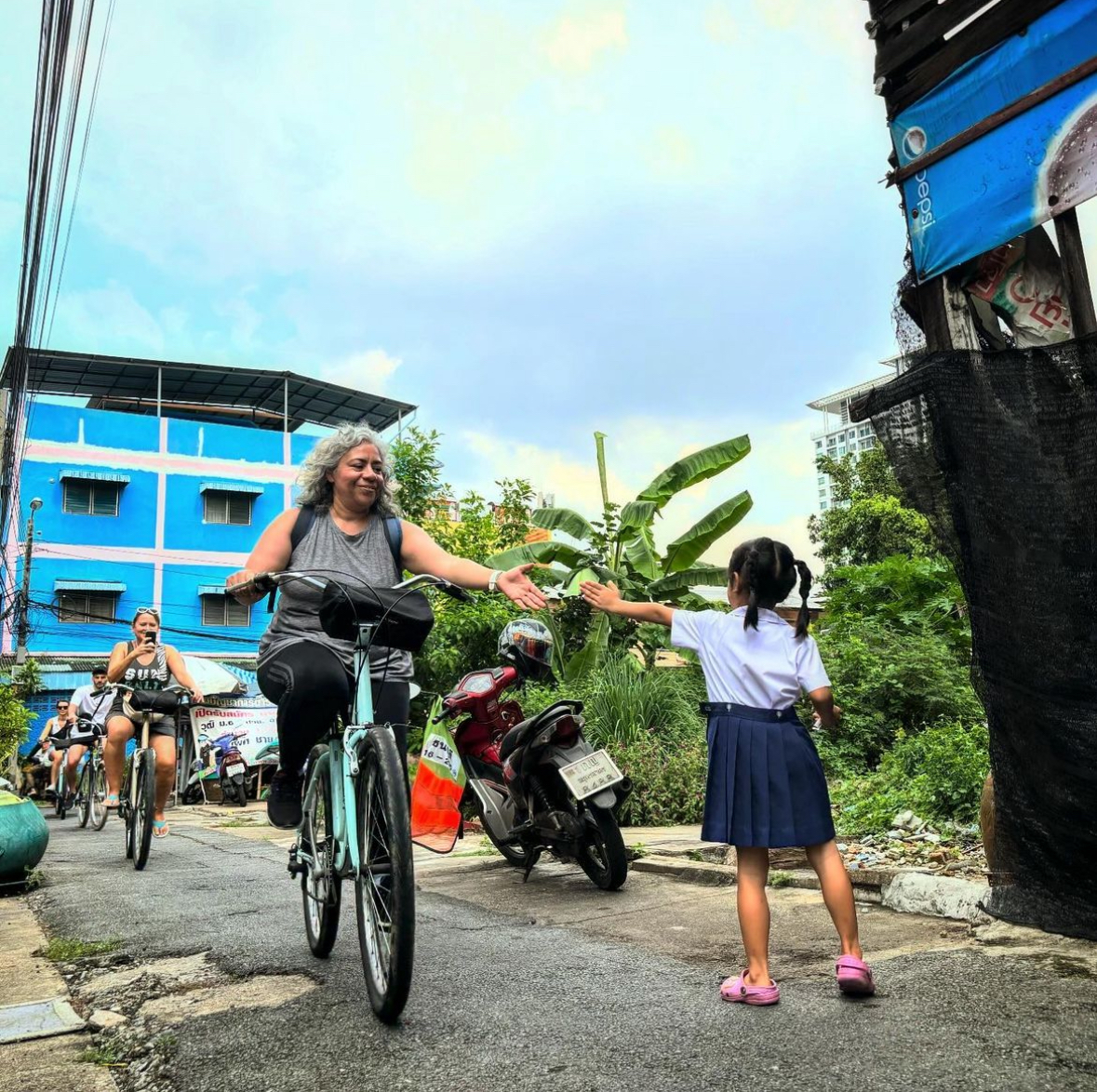 Bangkok: Backstreets and Hidden Gems Bike Tour