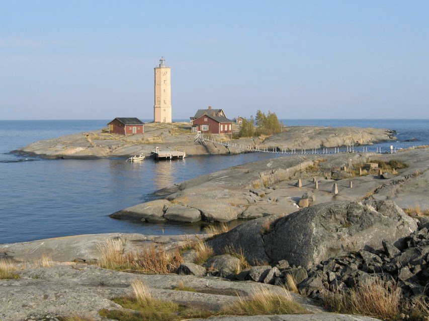 Ultimate Helsinki & Porvoo Tour– Private Car & Local Stories