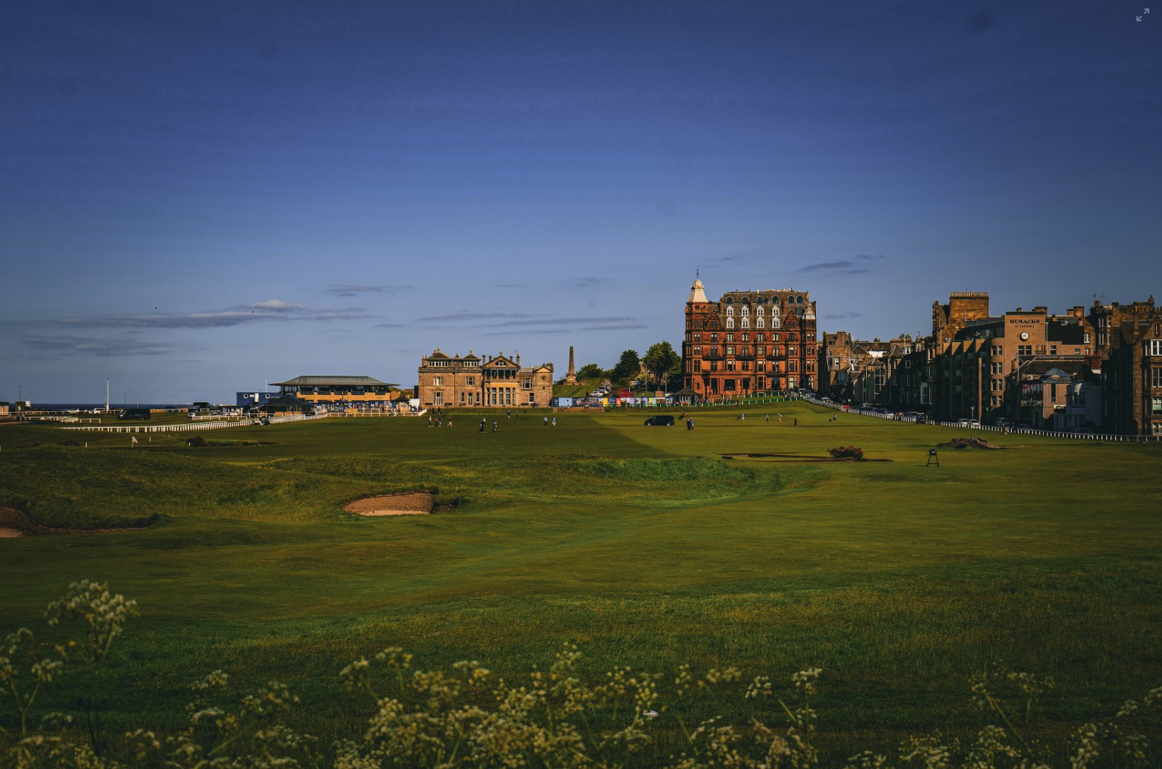Depart from Edinburgh ✦ St Andrews Classic Route Chartered Day Tour
