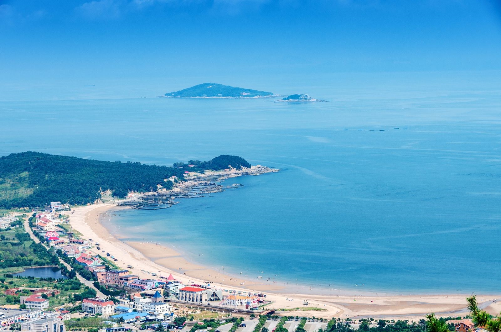 青島市區出發嶗山一日遊&暢玩仰口&太清景區（賞奇峰異石 + 品嶗山綠茶 + 純玩無購 + 逍遙盡享山海風光+自由活動）