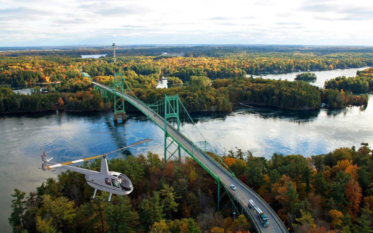 Helicopter Tour over Boldt Castle in Gananoque