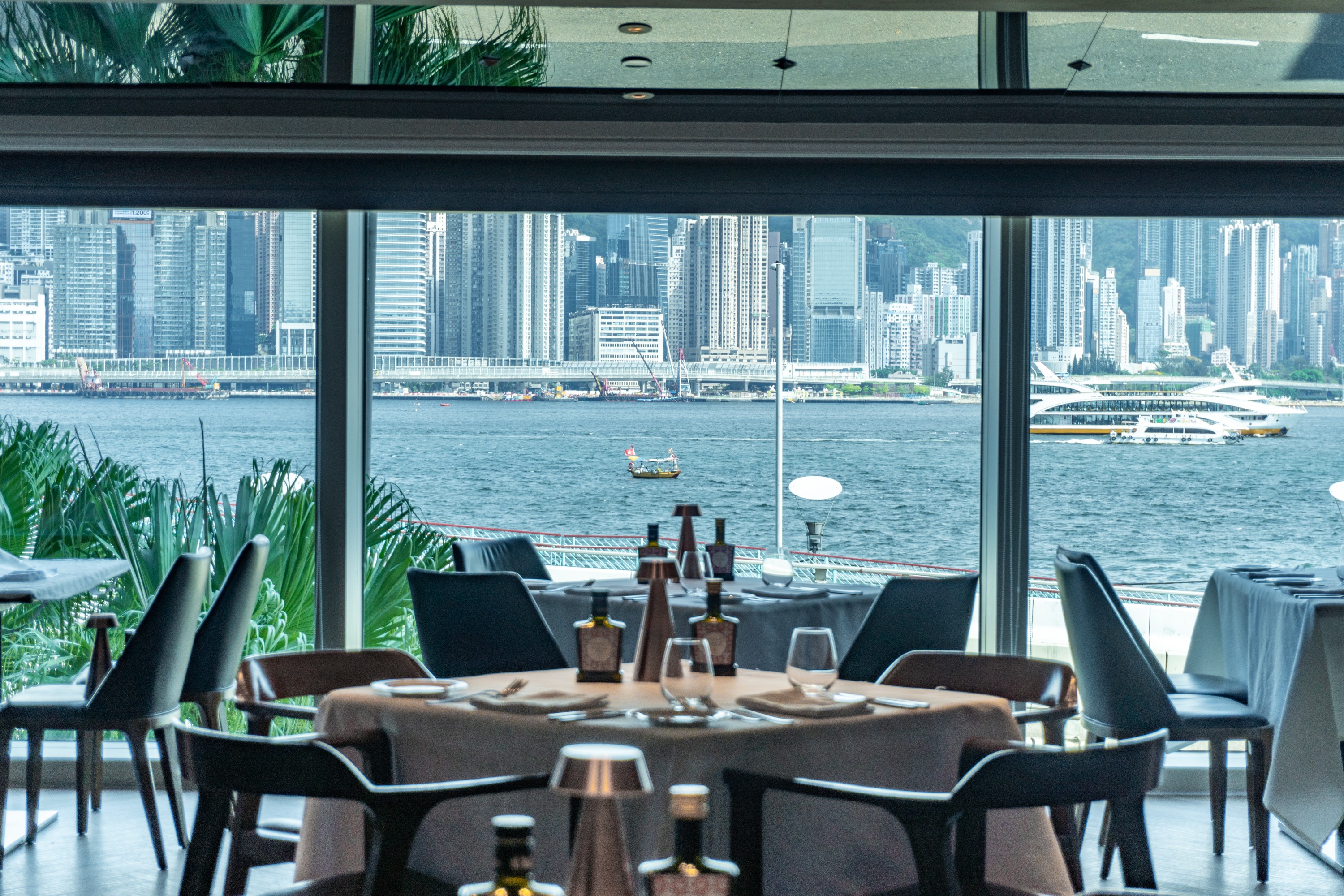 The Mistral at InterContinental Grand Stanford Hong Kong | Harbour View Brunch