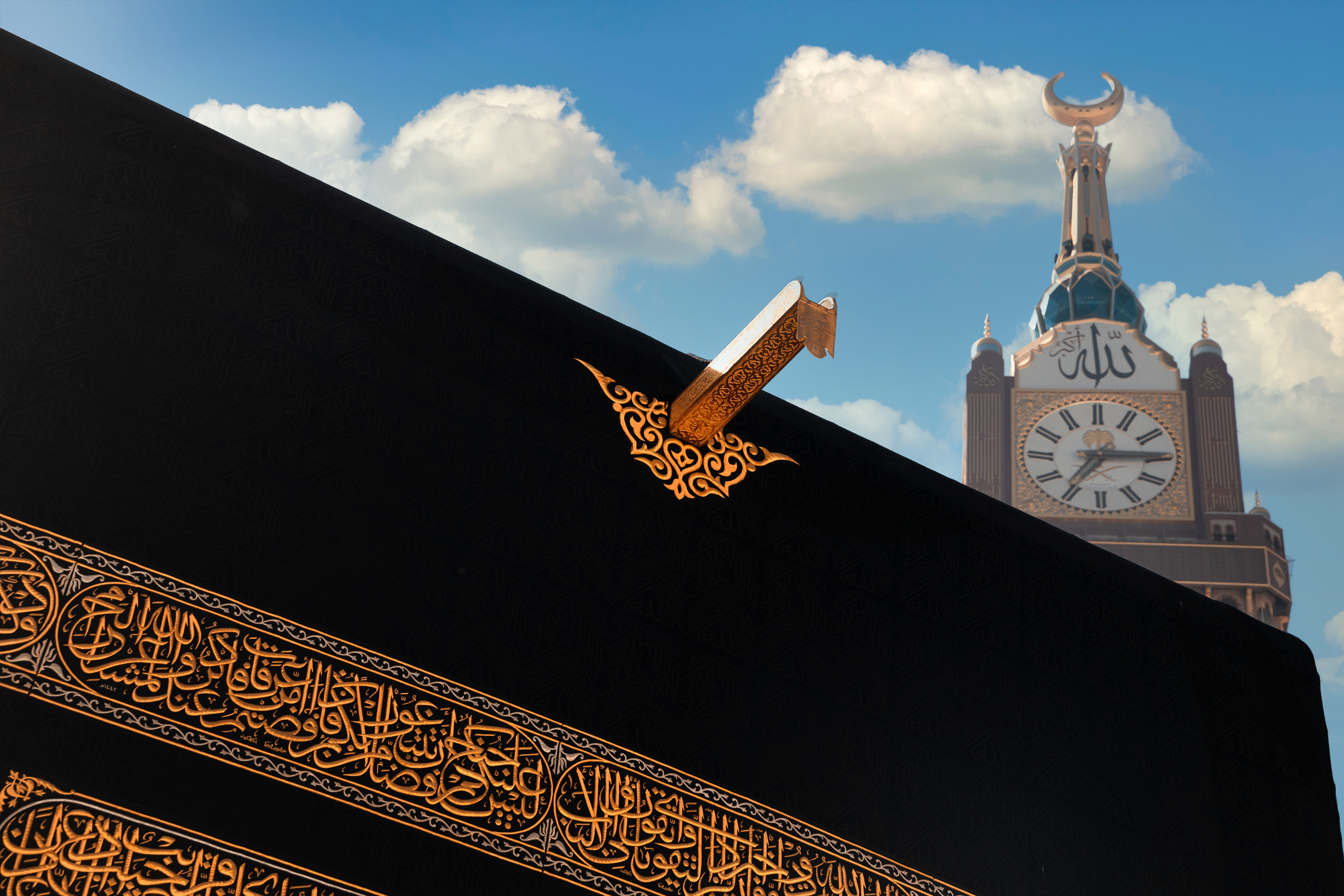 Mecca Kiswa Factory & Zamzam Cultural Full-Day Tour