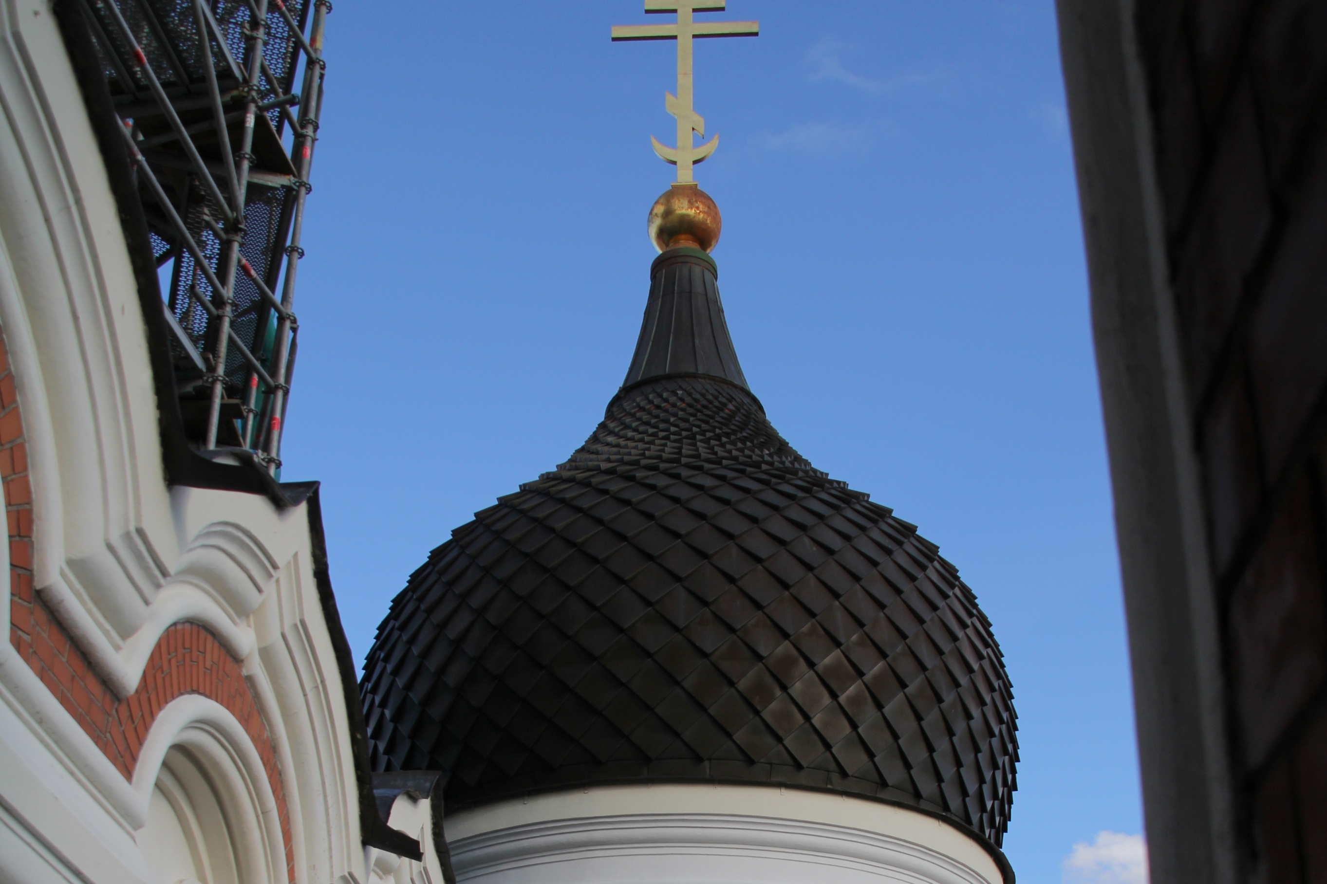 Medieval Old Town Walking Tour in Tallinn