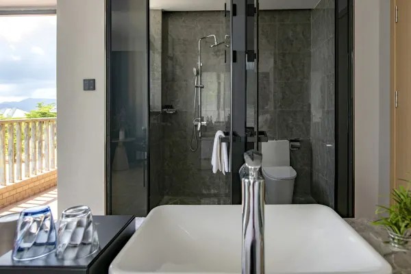 Hotel room interior environment display map