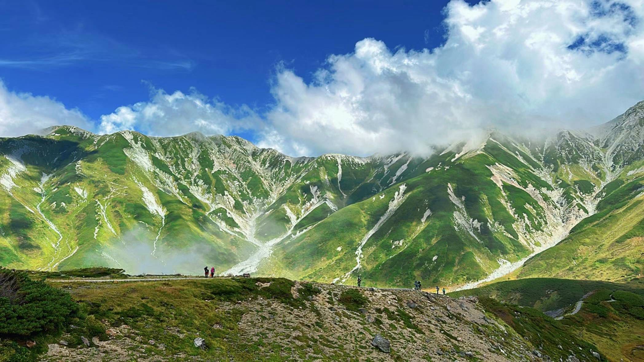 立山黑部阿爾卑斯山脈路線上高地2天1夜夏季之旅（名古屋出發）
