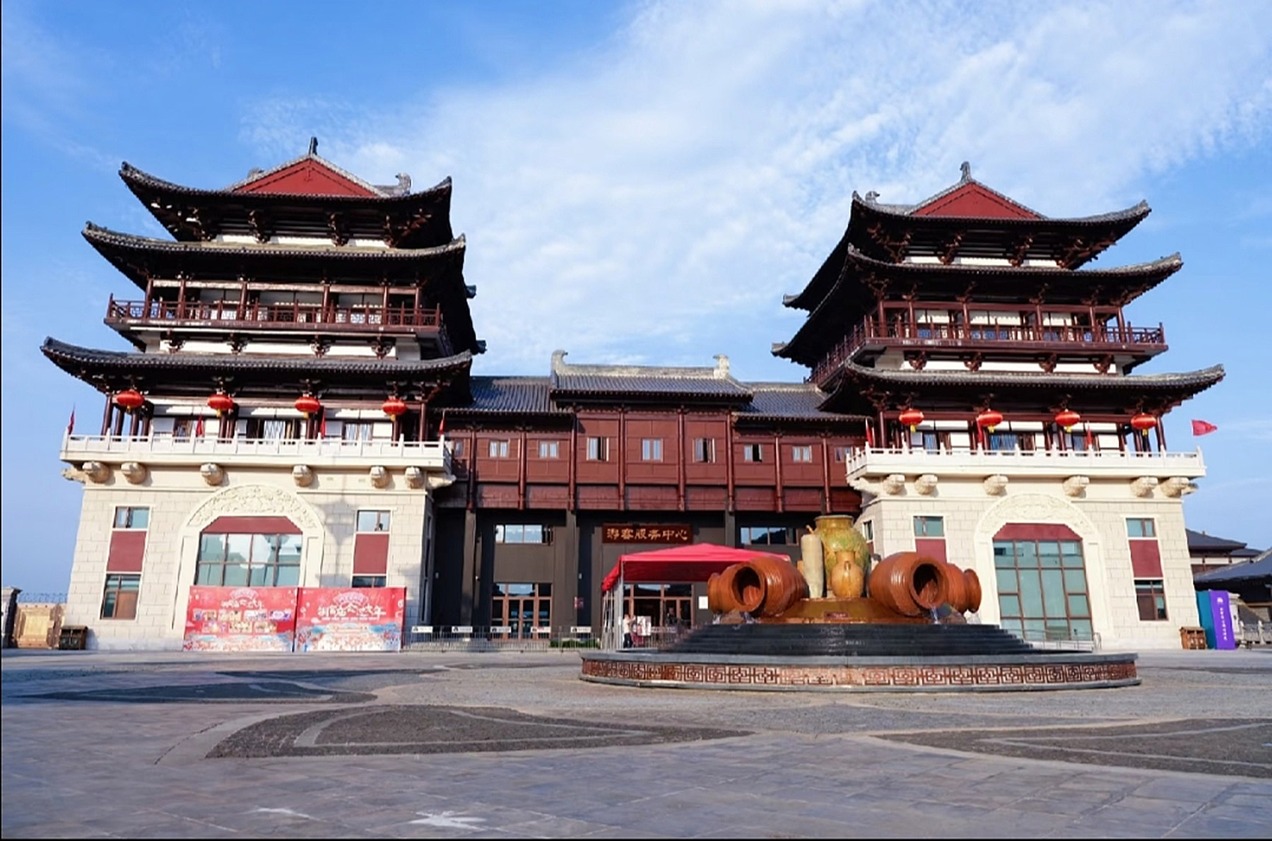 Однодневный тур по древнему городу Цзинган и древнему городу Тунгуань Килн в Хунани