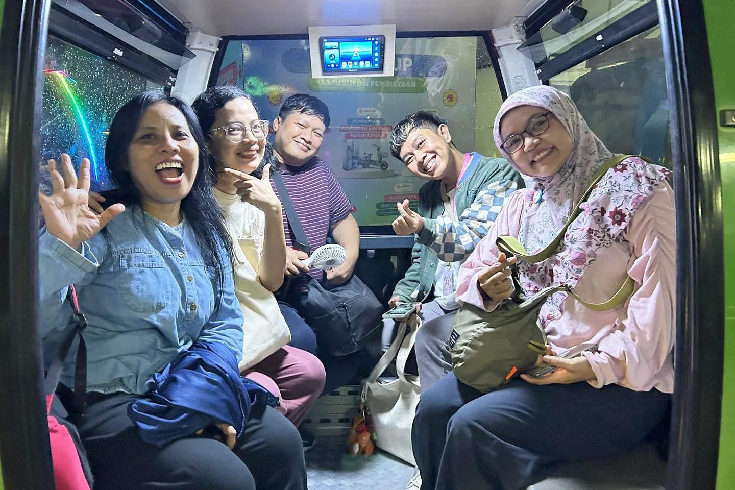 Bring the whole family! The Gondola at Ancol is perfect for group adventures and laughs