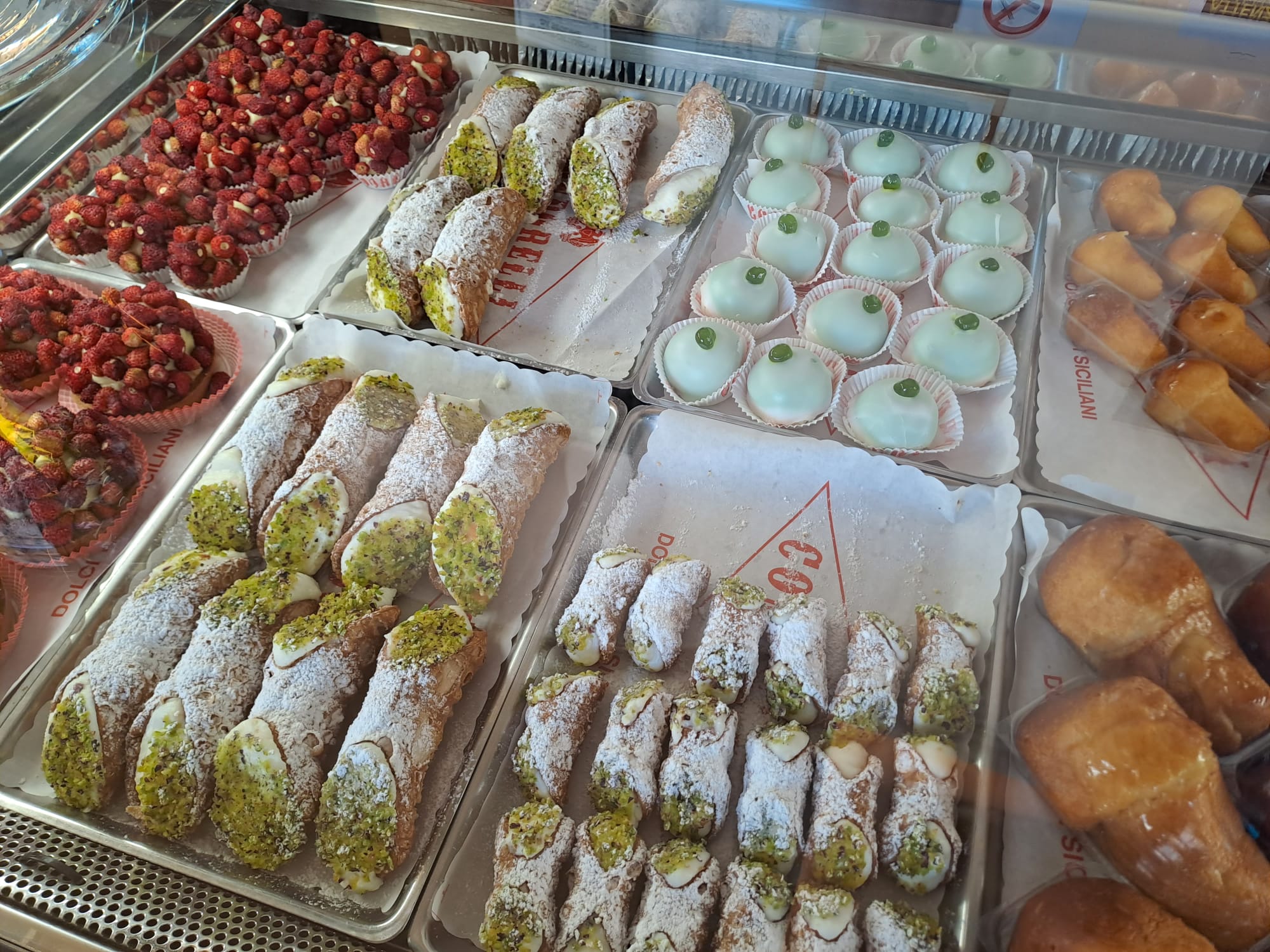 Catania Patisserie Food tour