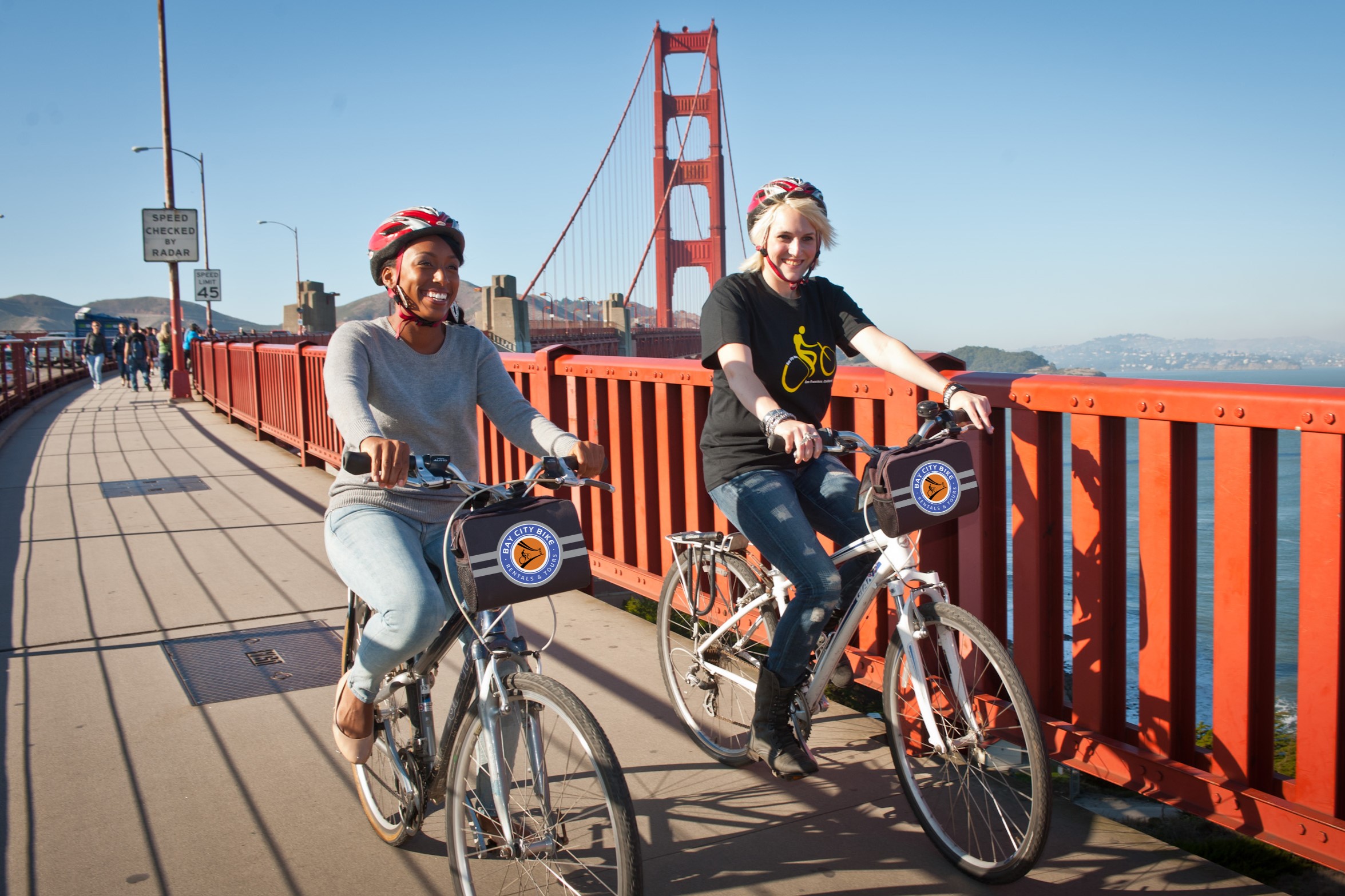 Cycle across the Golden Gate Bridge and feel the thrill of sweeping ocean views