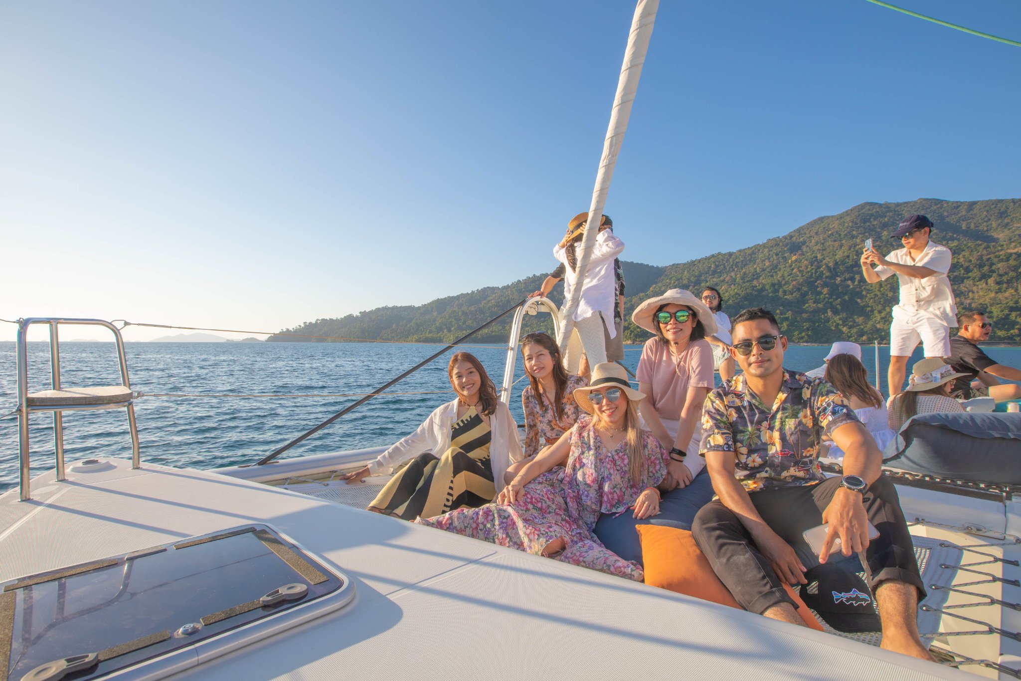 Koh Lipe Luxury Romantic Sunset Yacht with Island Views