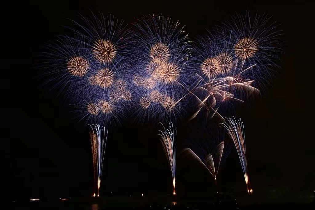 【花火限定】2025年沖繩海洋博公園花火大會&美麗海水族館&萬座毛一日遊（那霸出發）