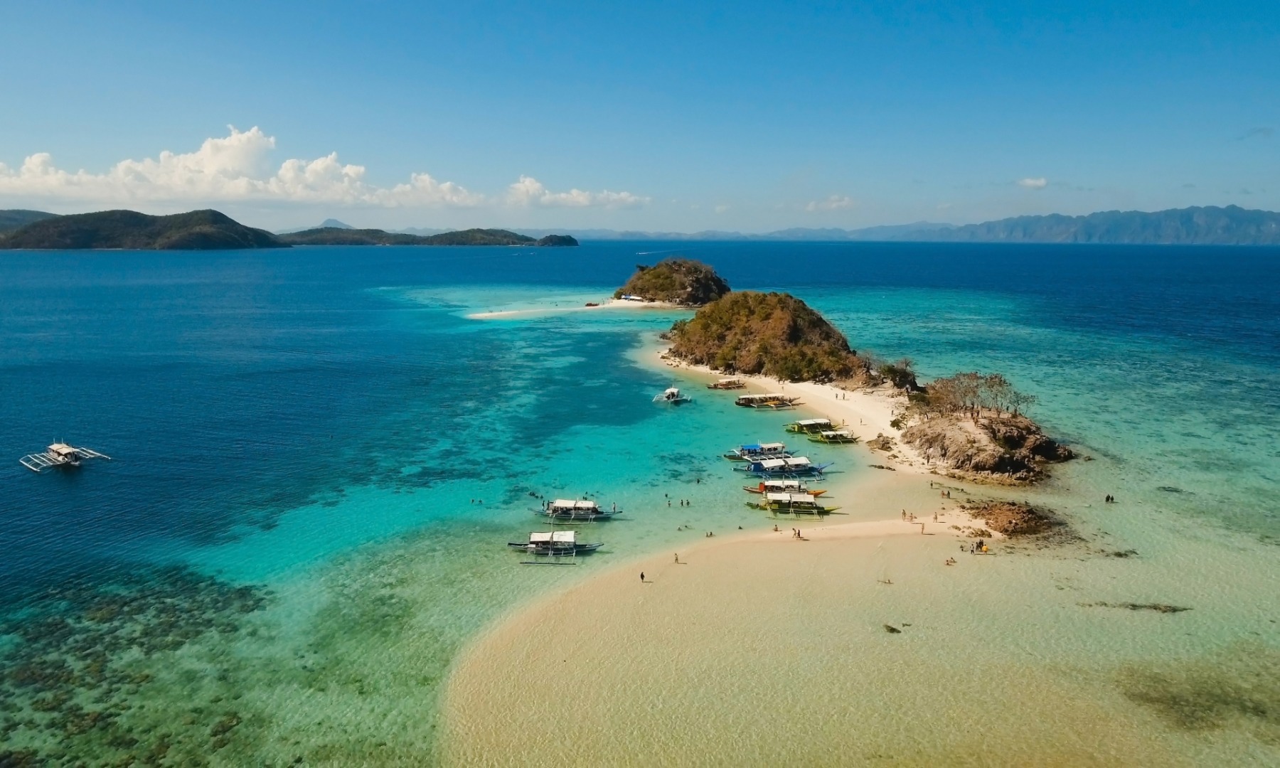 Coron Island Escapade Day Tour with Banana Island