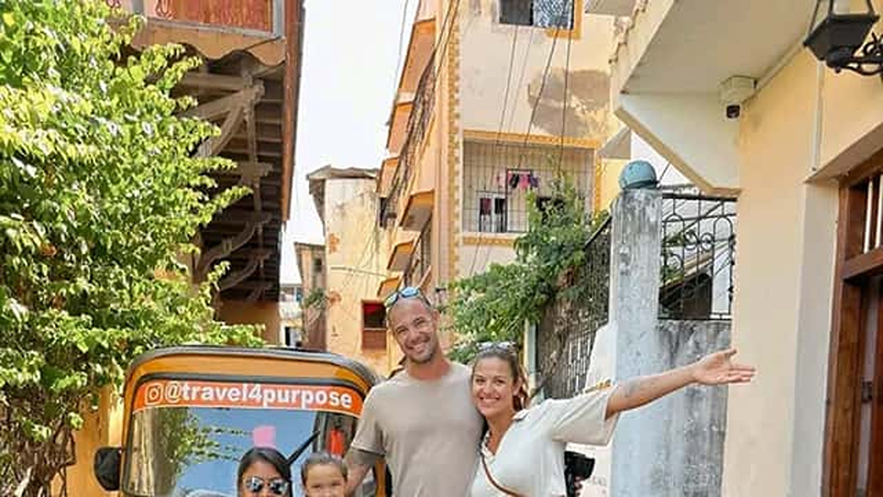 Mombasa: City Heritage Guided Walking Tour with Tuk Tuk Ride
