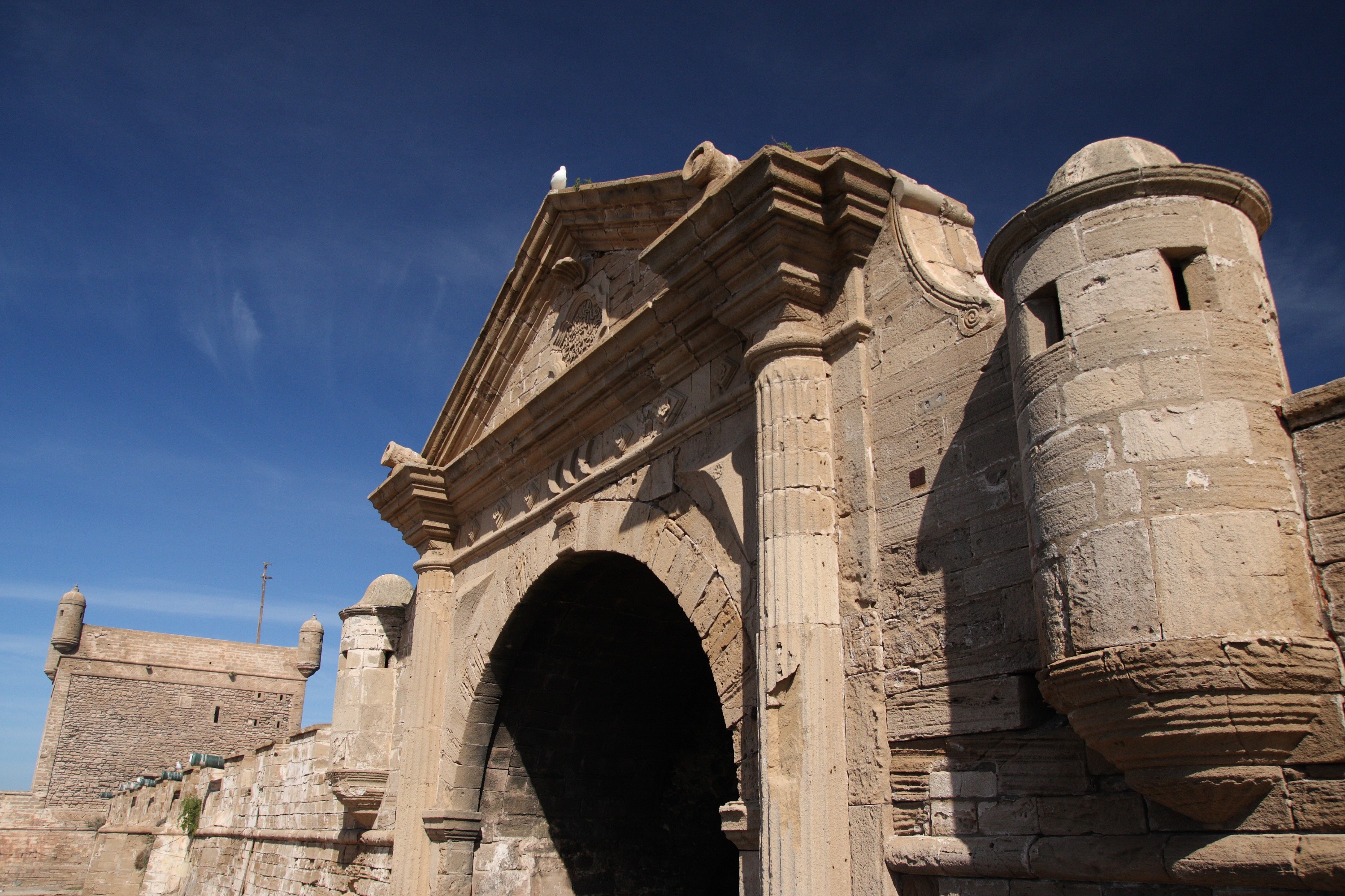 Discover Essaouira: Guided Day Trip from Marrakech 