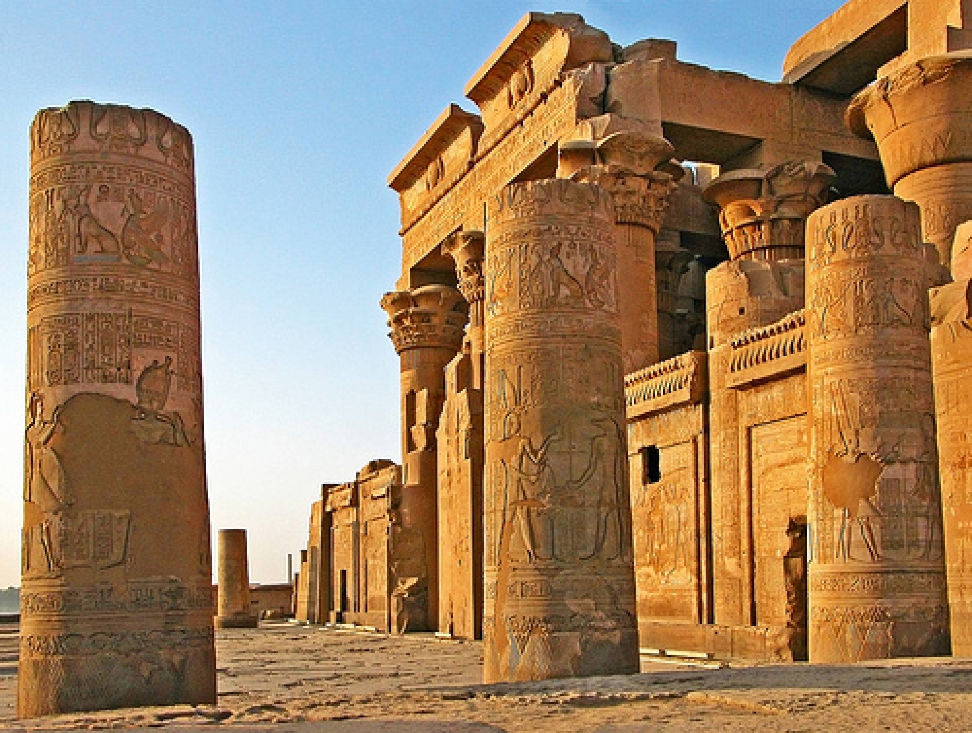 Private Day Trip To Kom Ombo And Edfu Temples with lunch