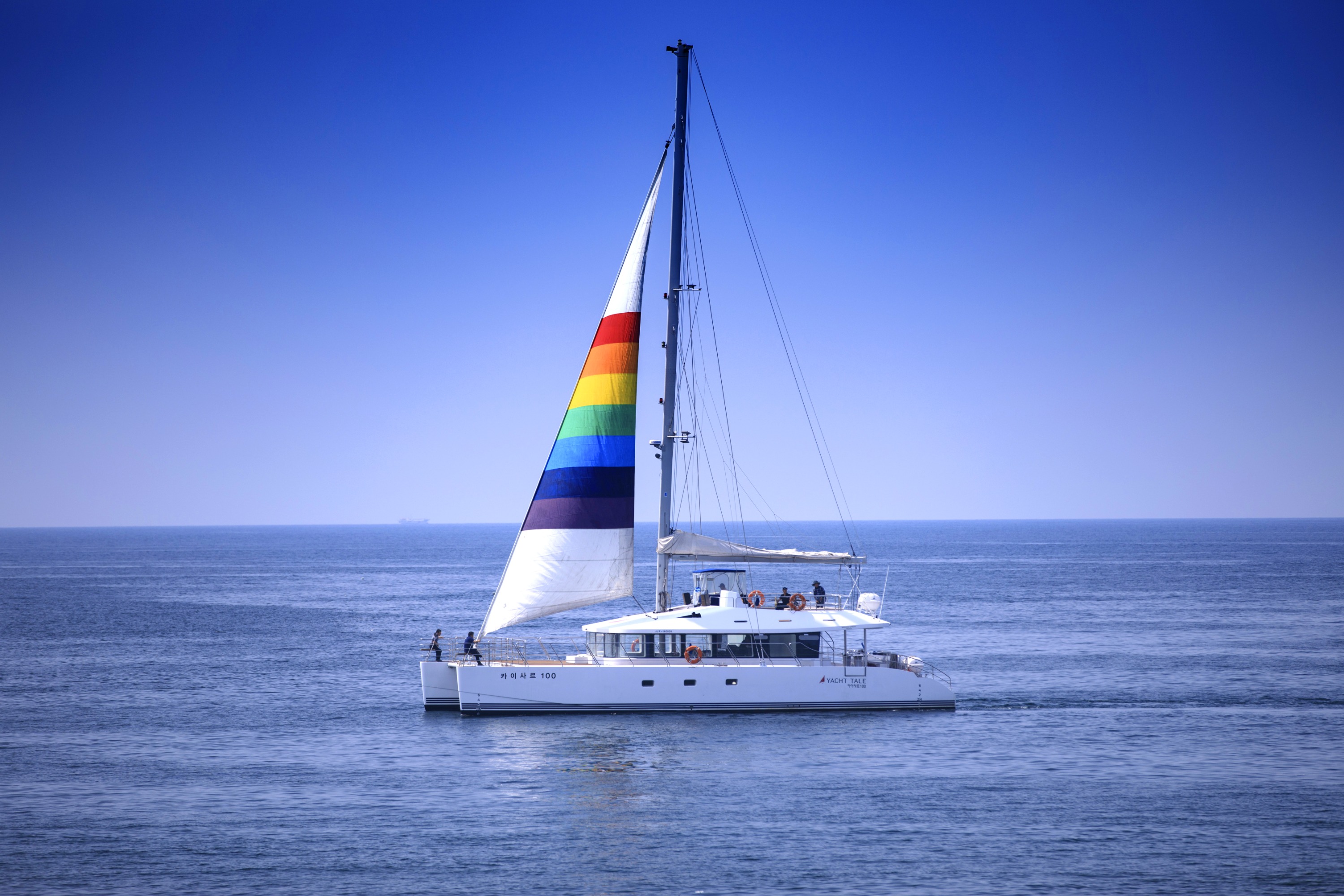 Jeju Rainbow Yacht Tour