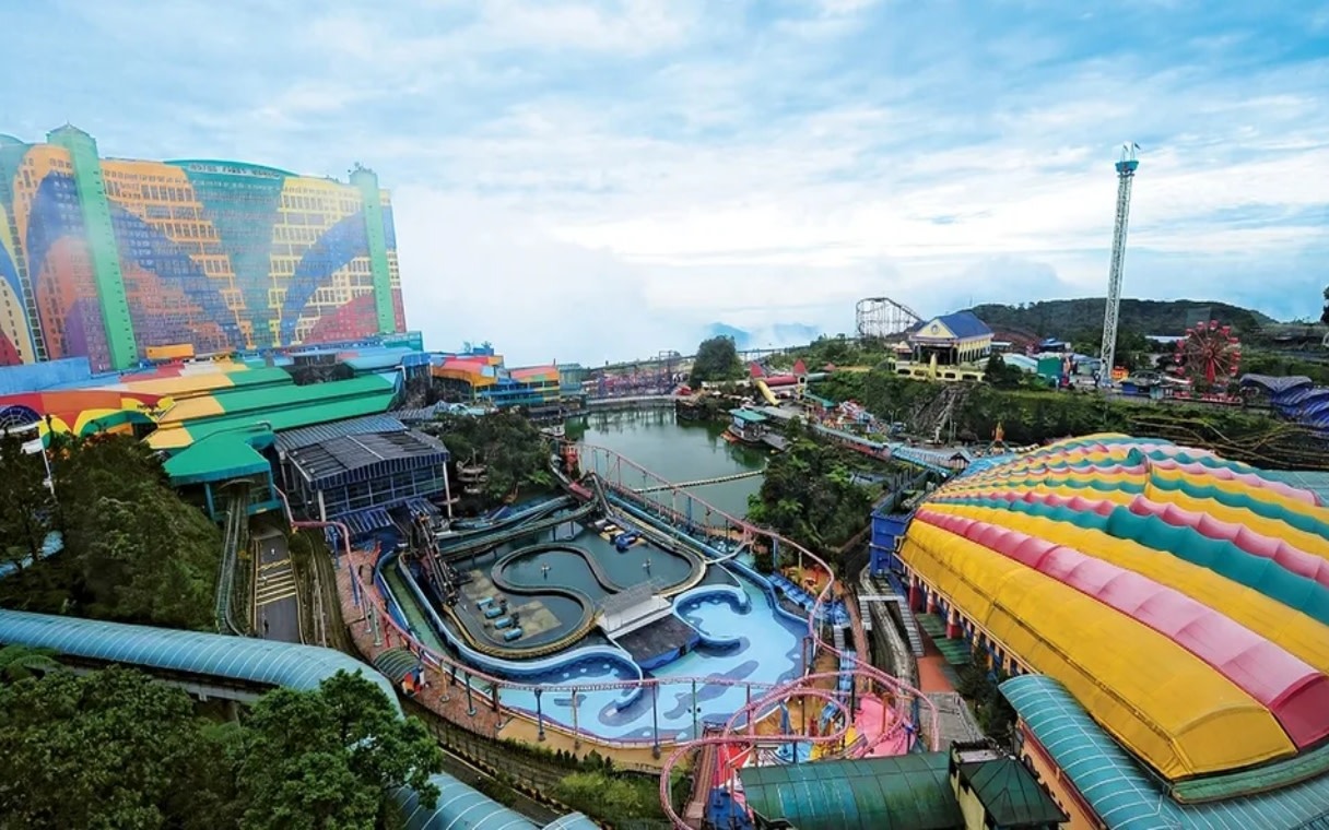 Genting Day Tour with Batu Caves, Berjaya Hill & Durian Tasting