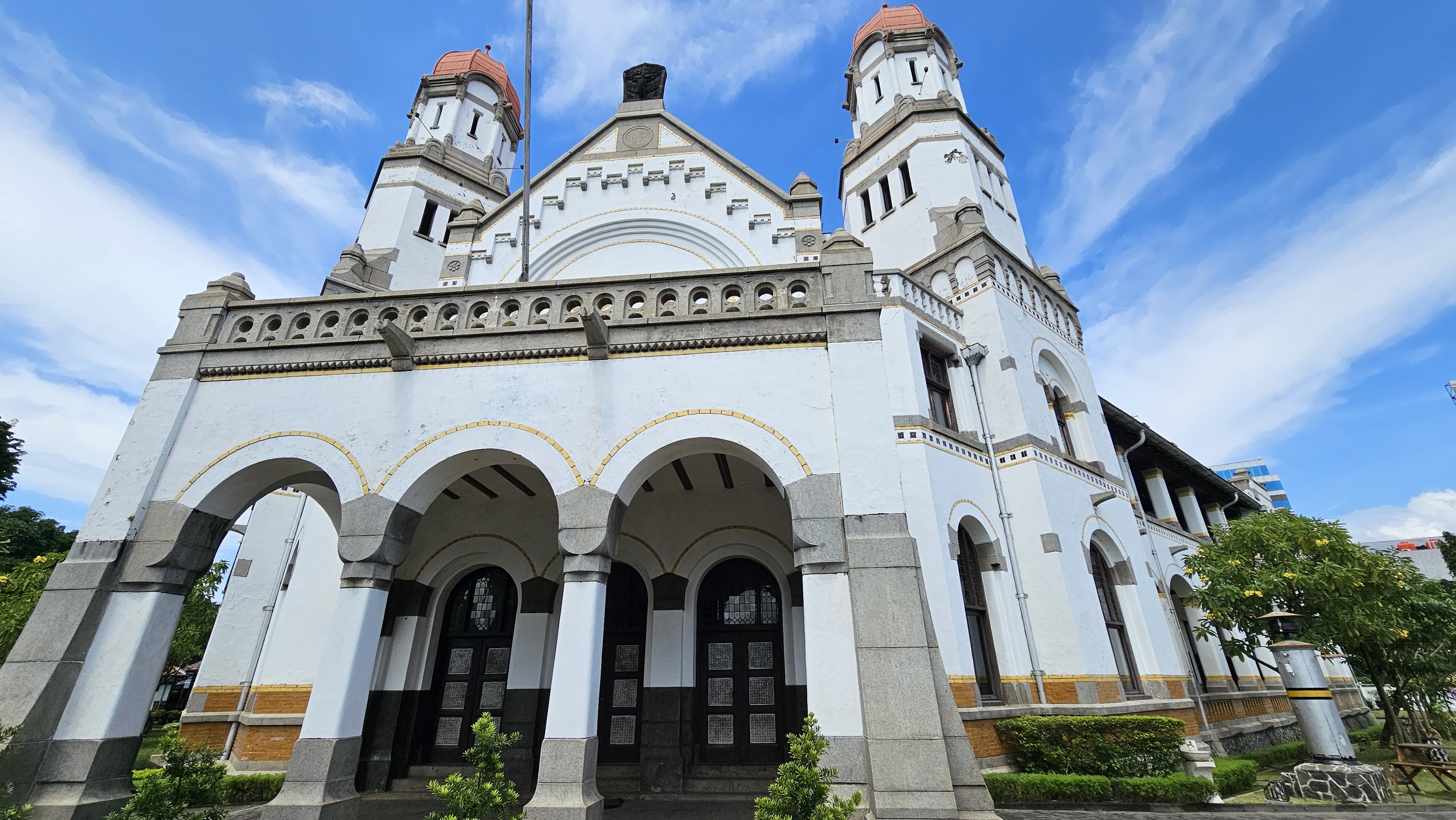 Lawang Sewu (Colonial Building)