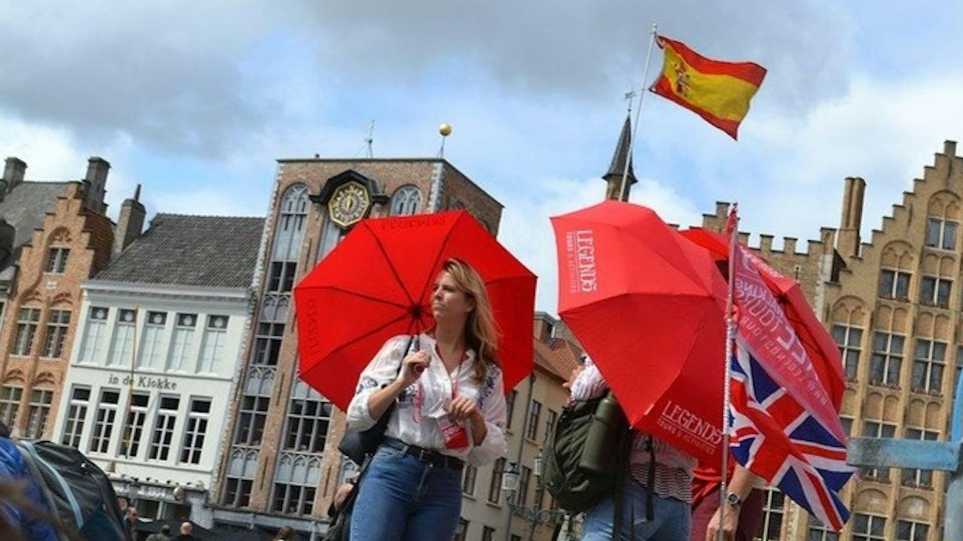 Private historical walking tour in Bruges