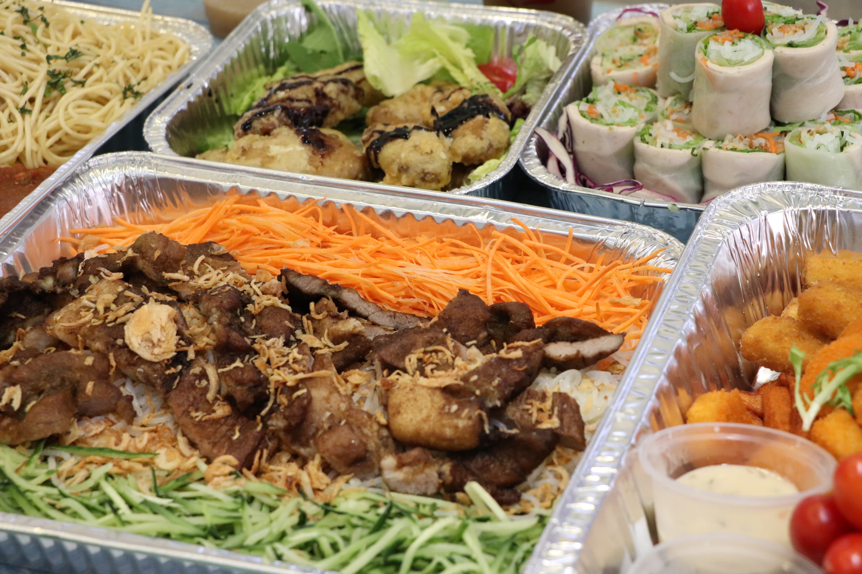 【Free Delivery】Pho 5 Catering Sets | Fusion Catering Party Food | 【Best Selling Traditional Poon Choi for 8-10 pax 】| Free Delivery to All Districts (Except Remote Areas)