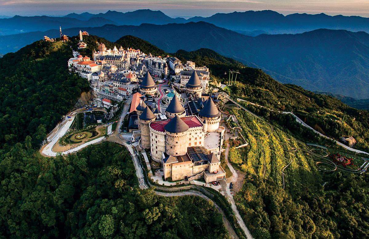 Ba Na Hills Private Day Tour from Da Nang with Korean-speaking Guide 