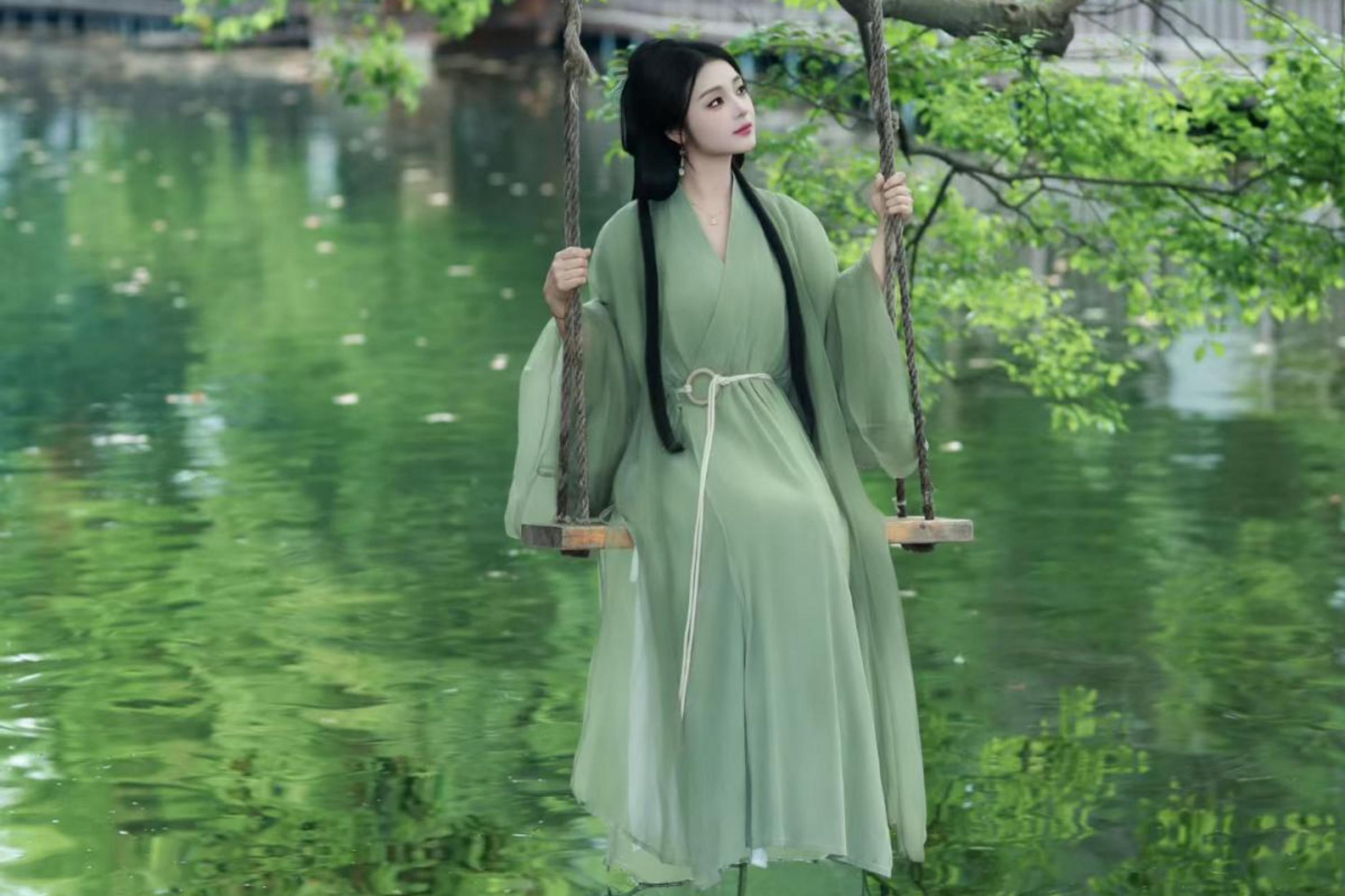 Wuzhen Xizha Travel Photography (Ancient Style Portrait Hanfu Makeup & Travel Photography Experience)