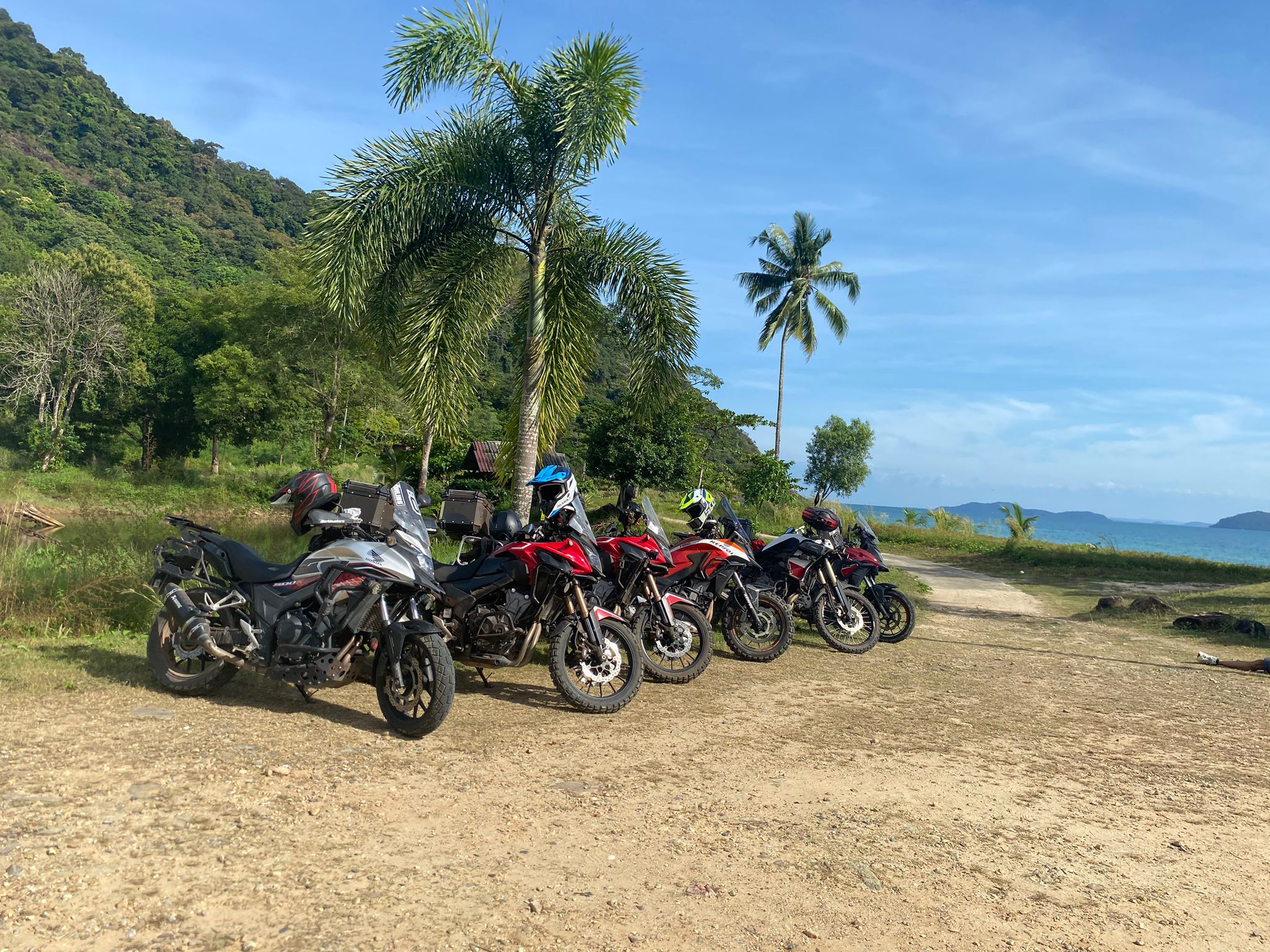 芭提雅摩托車瘋狂之旅體驗