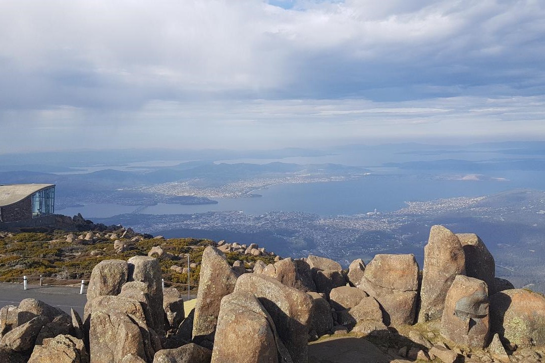 フィールドマウンテン・リッチモンド・ウェリントン山 日帰りプライベートツアー（ホバート発）