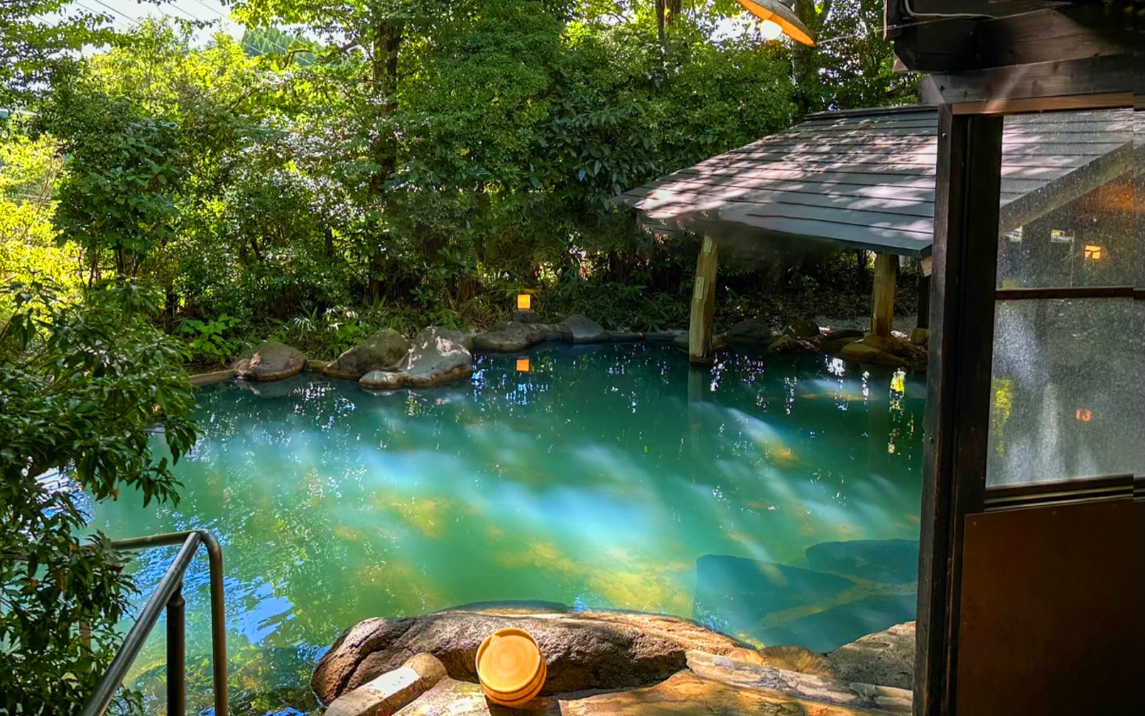 Three Must-See Kyushu Routes: Mt. Aso Volcanic Wonders, Beppu Hell Hot Springs, Yufuin Art Town, and Up-Close Encounters at a Natural Zoo