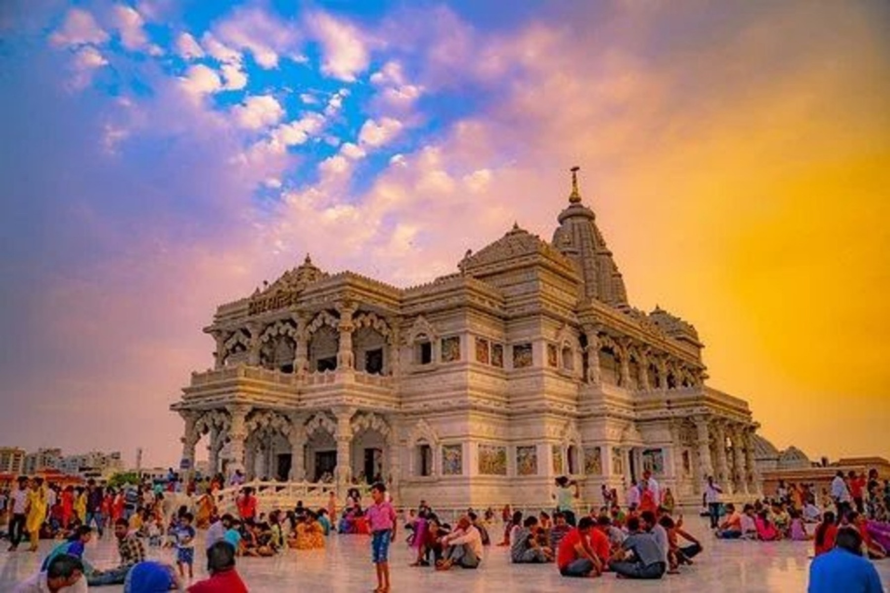 From Delhi: Private 1-day Mathura and Vrindavan Tour 