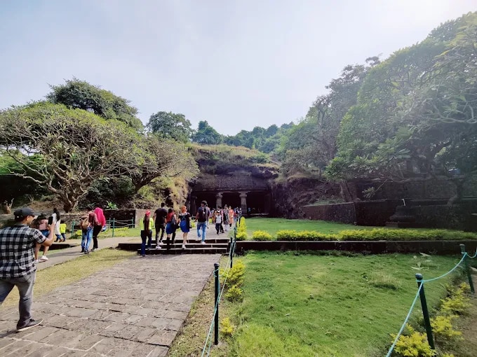 孟買：埃勒凡塔石窟半日遊