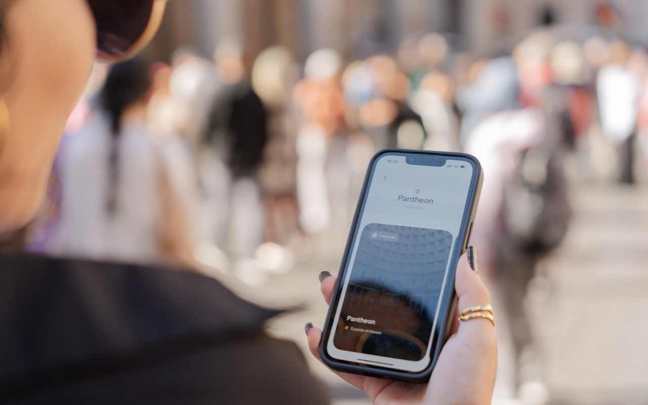 語音導覽將萬神廟豐富的歷史生動地呈現出來