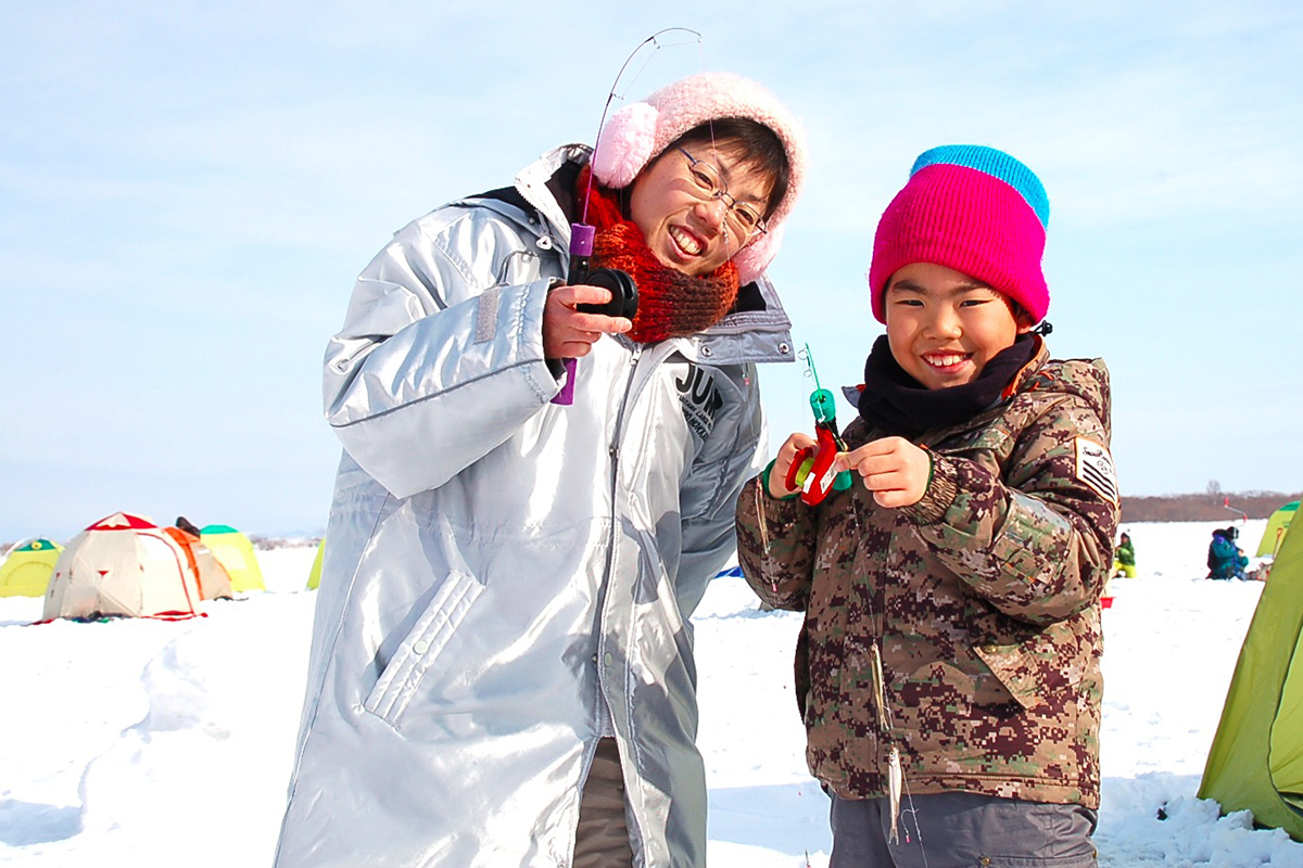 Smelt Ice Fishing and Japanese Tempura Tasting from Sapporo