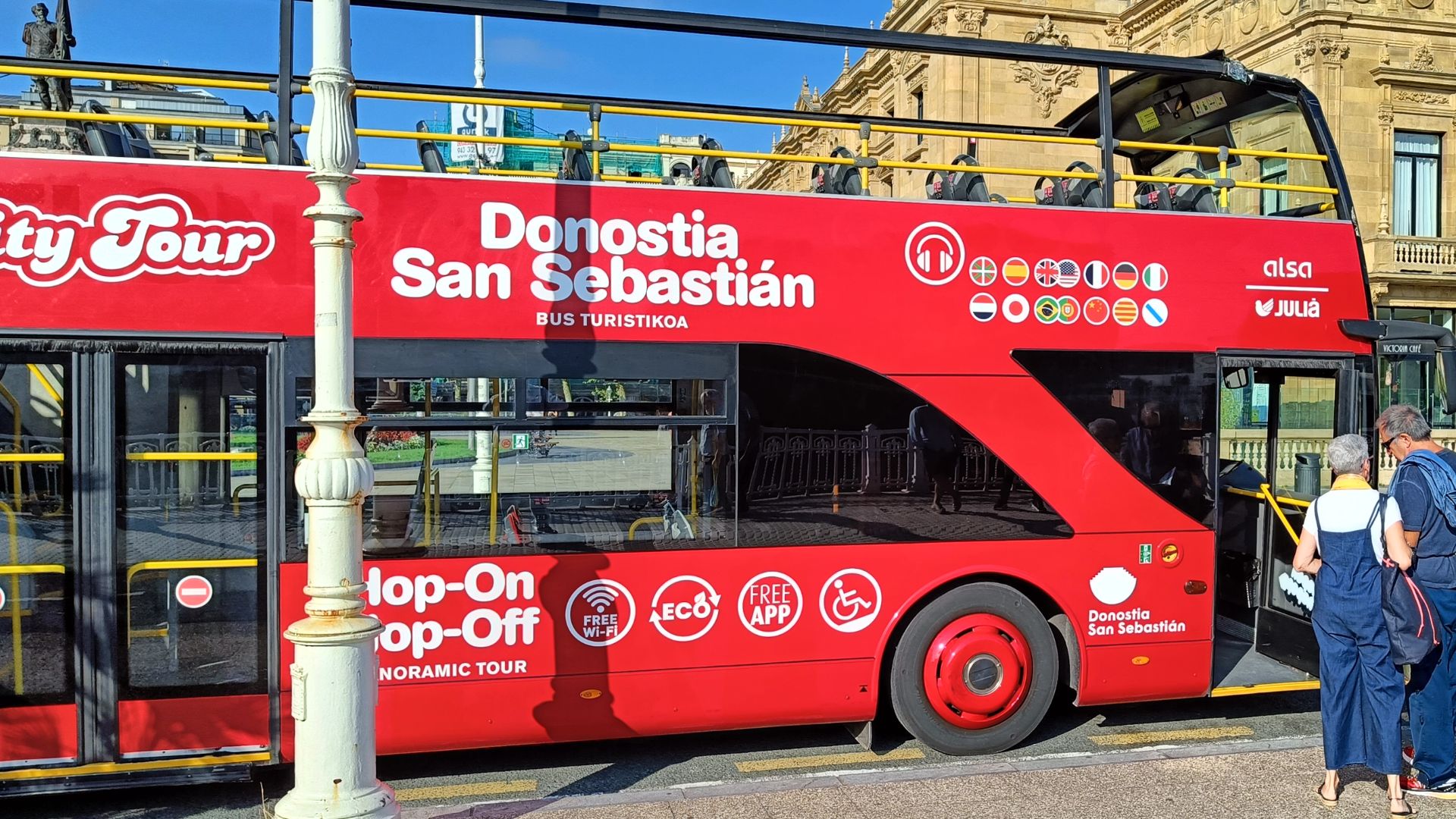 聖塞巴斯提安隨上隨下城市觀光巴士 (San Sebastian hop-on hop-off city tour bus)