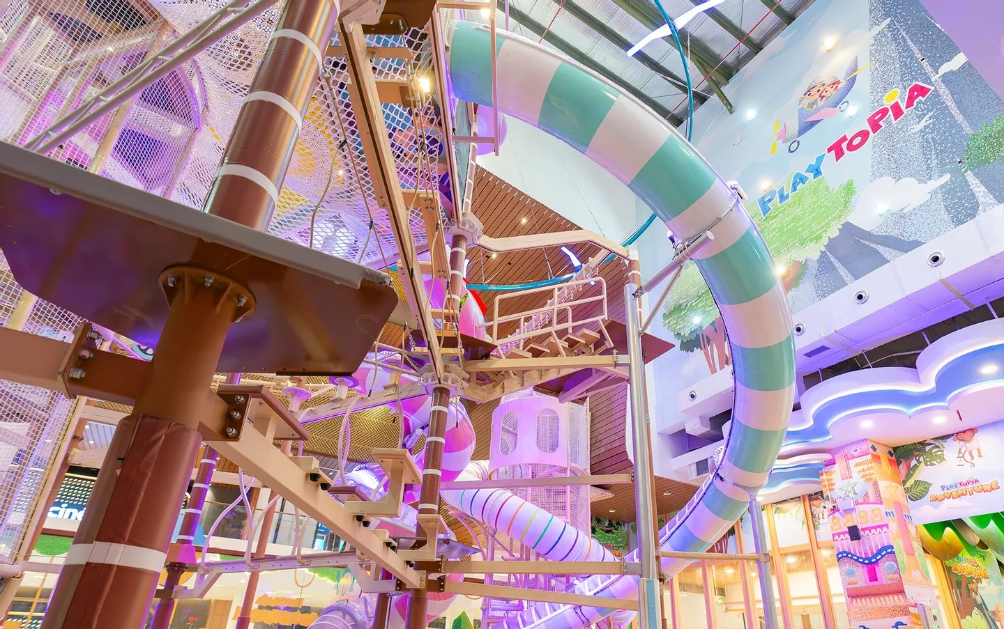 踏入充滿想像力的世界，讓孩子們盡情玩樂、探索！