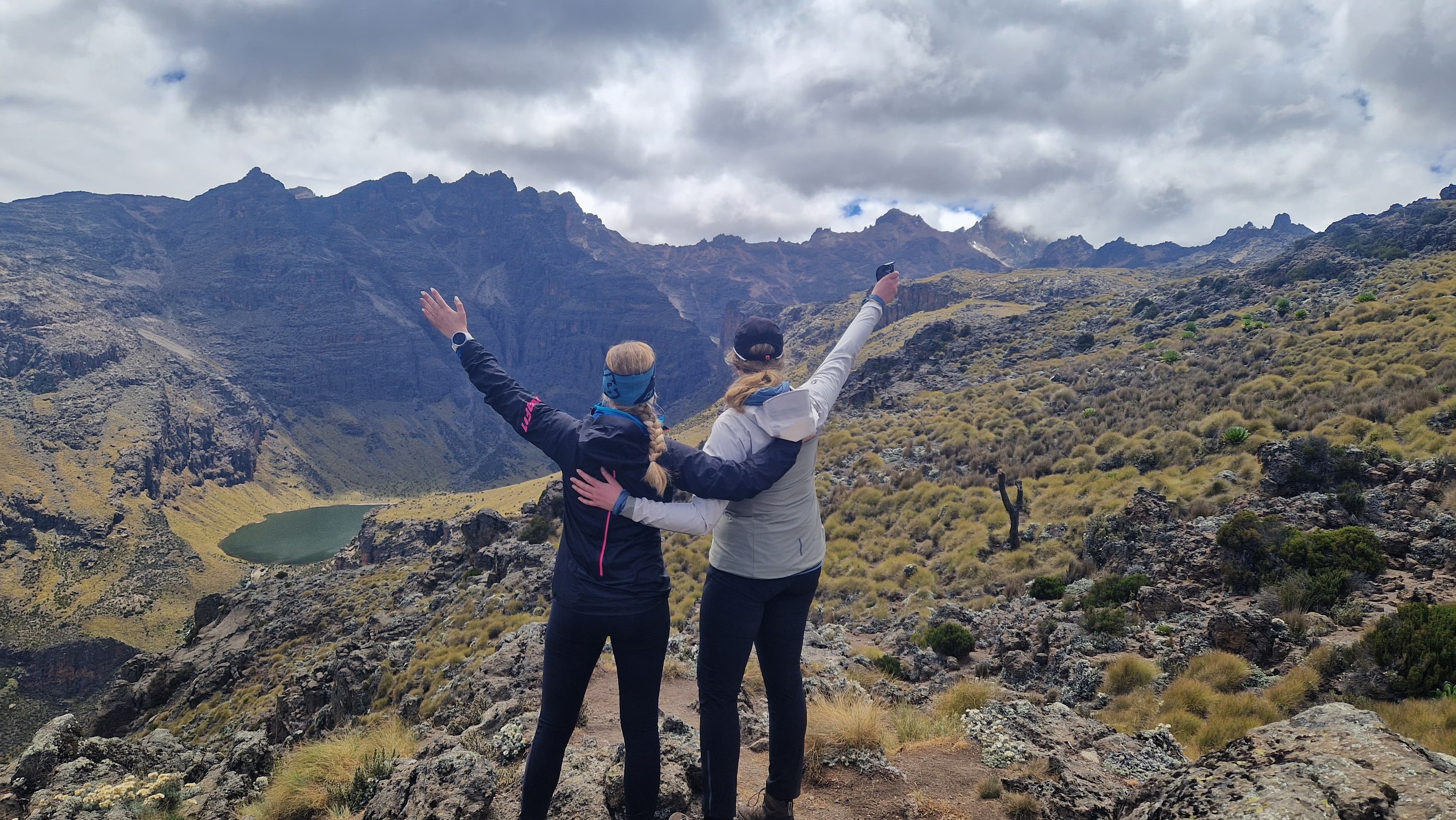 Breathtaking Mount Kenya Trekking Tour - Summit in 4-5 days
