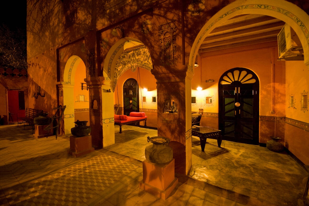 Night Walk in Bikaner: Culture, Lights & Stories with a Local Guide
