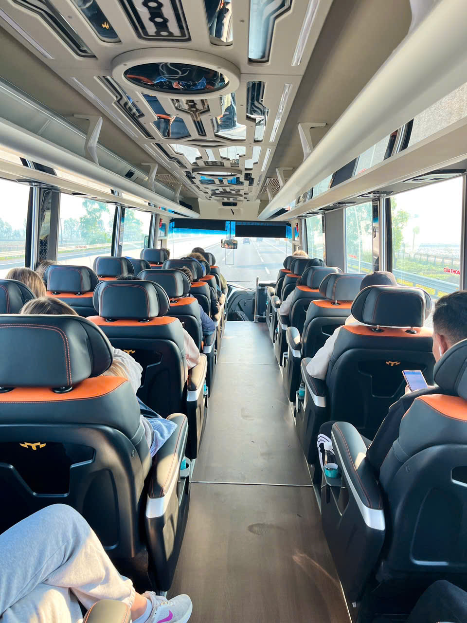 豪華巴士 豪華巴士