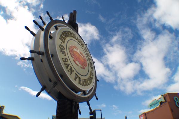 探索舊金山中心地帶，走訪唐人街、北灘、漁人碼頭、聯合廣場、市政中心、海特艾許伯里及金門大橋