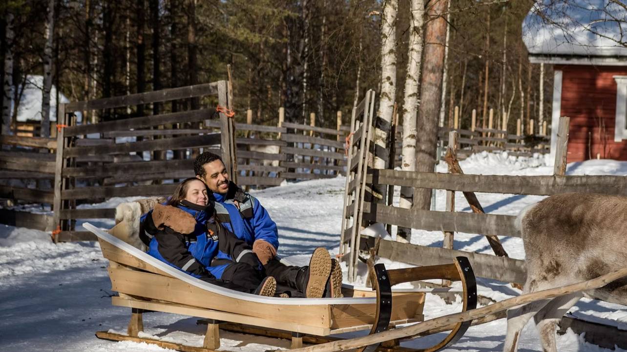 羅瓦涅米聖誕老人村 & 雪地摩托車馴鹿農場體驗