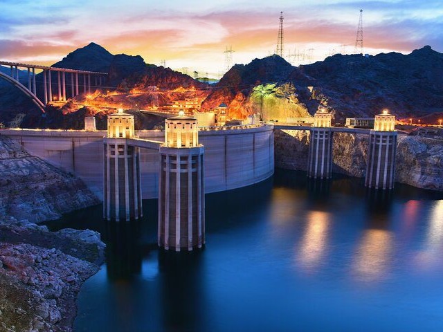 Day Trip to Hoover Dam &amp; Red Rock Canyon