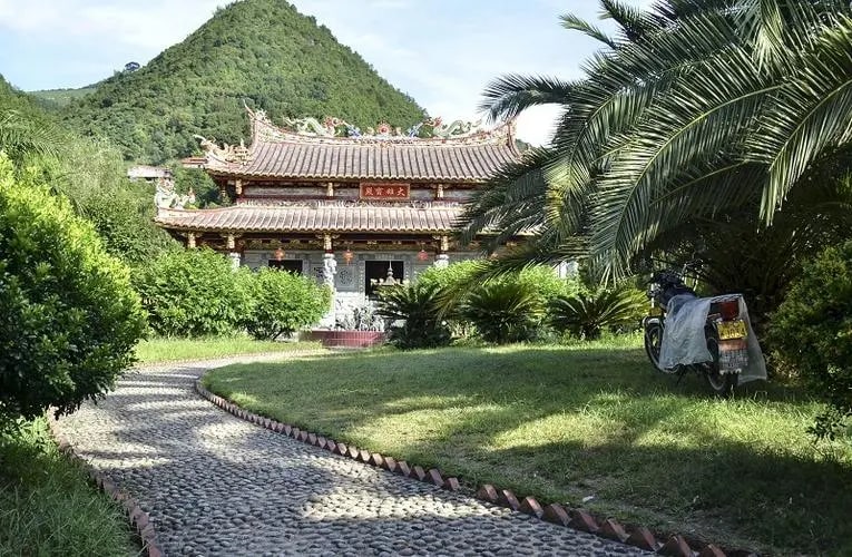 廈門出發安溪洪恩巖 八馬茶園 私人導覽1日遊