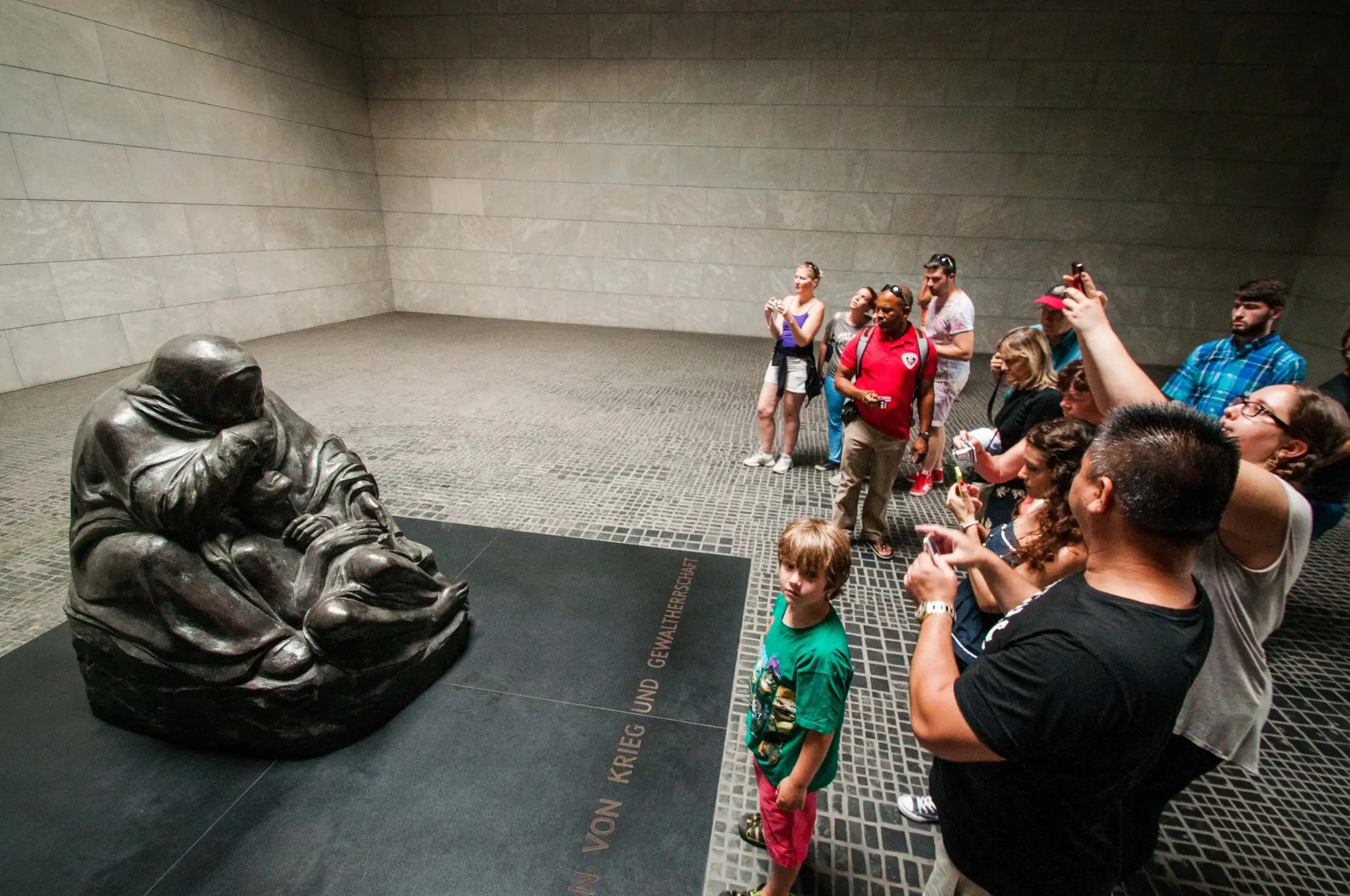 在柏林重要的戰爭與紀念遺址瞭解強大的歷史故事 在柏林重要的戰爭與紀念遺址瞭解強大的歷史故事