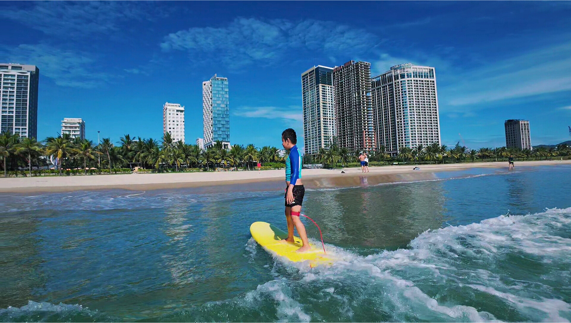 Da Nang Group Surf Lesson (Beginner) by Shaka VN