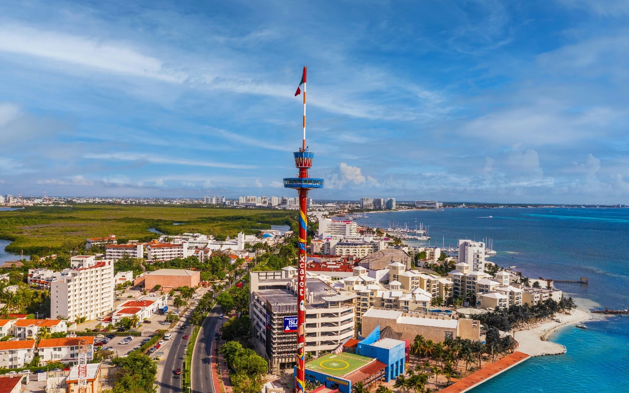 Sailing through vibrant turquoise towards paradise Isla Mujeres from Cancun