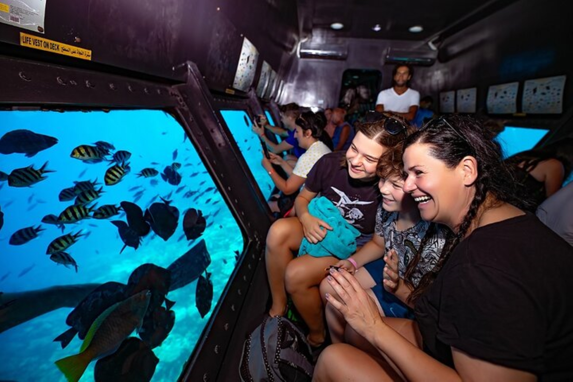 Semi-Submarine Reef Exploration 2-Hour W/Transfers – Sharm El Sheikh