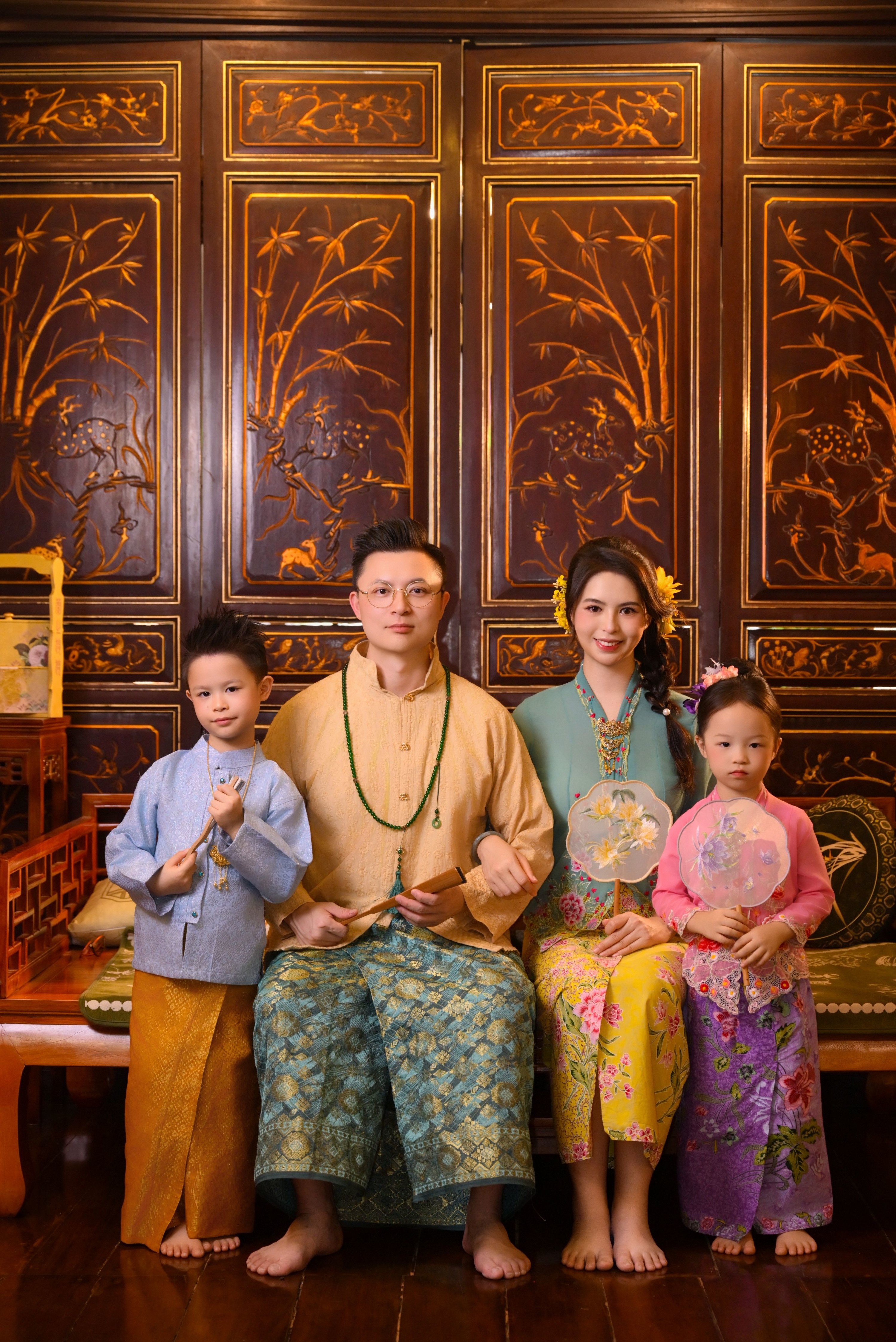 Baba Nyonya Costume Rental Experience in Jonker Street Malacca